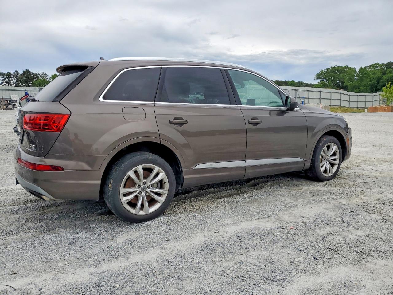 Audi Q7 Premium Plus