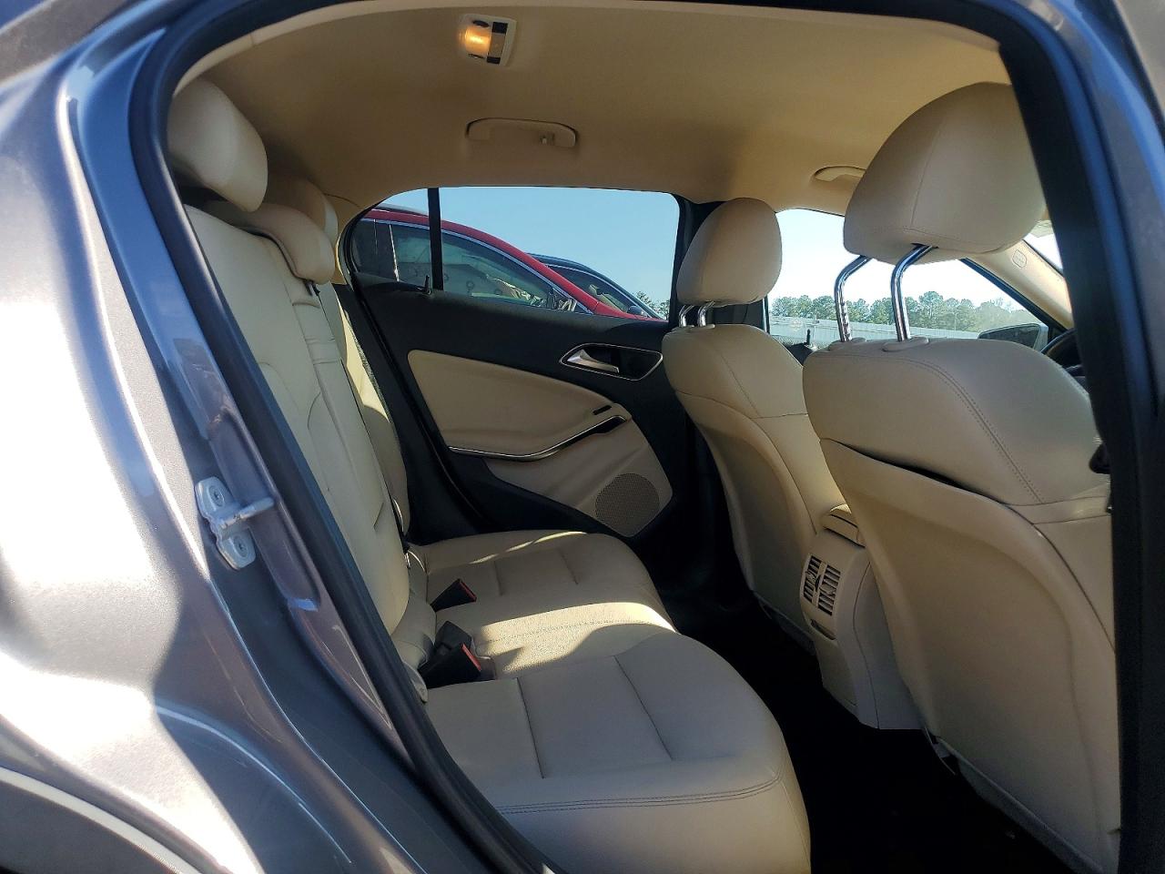 Mercedes-Benz GLA 250 4matic