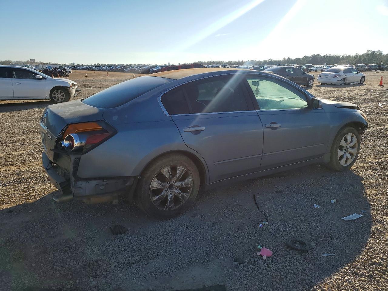 Nissan Altima Base