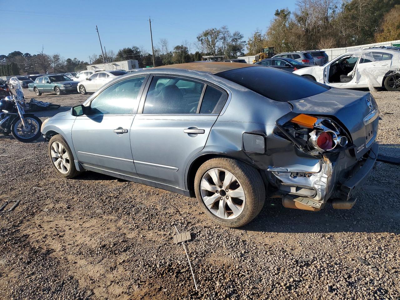 Nissan Altima Base