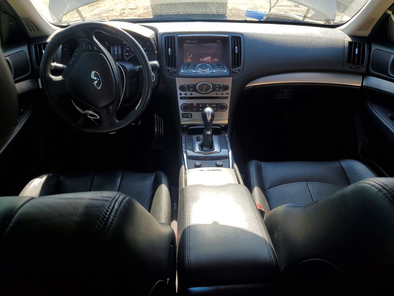 INFINITI Q40 Base Base