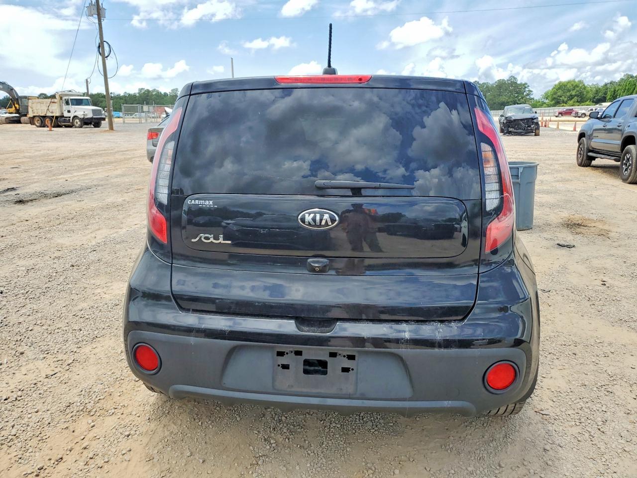 Kia Soul Base