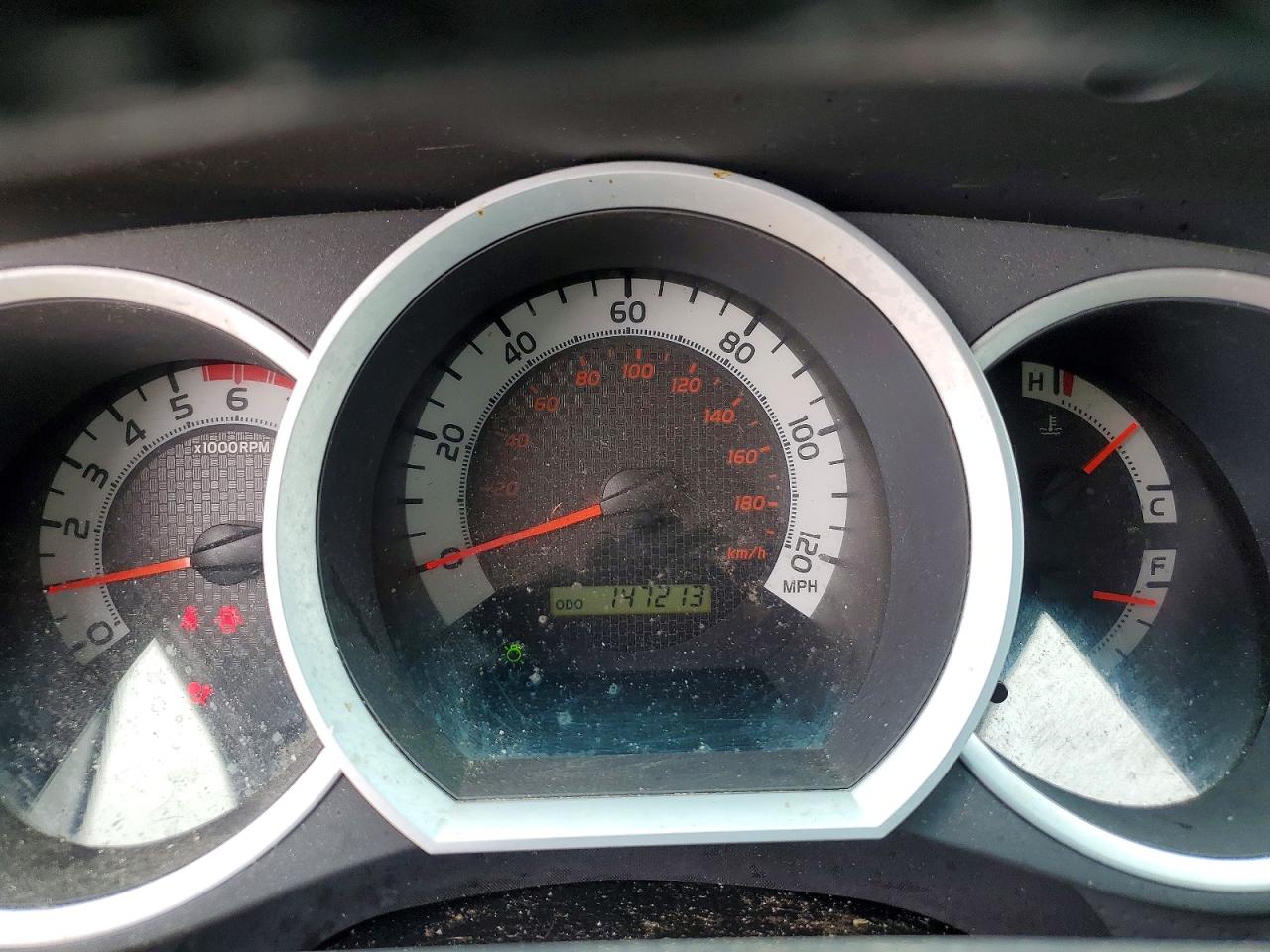 Toyota Tacoma V6