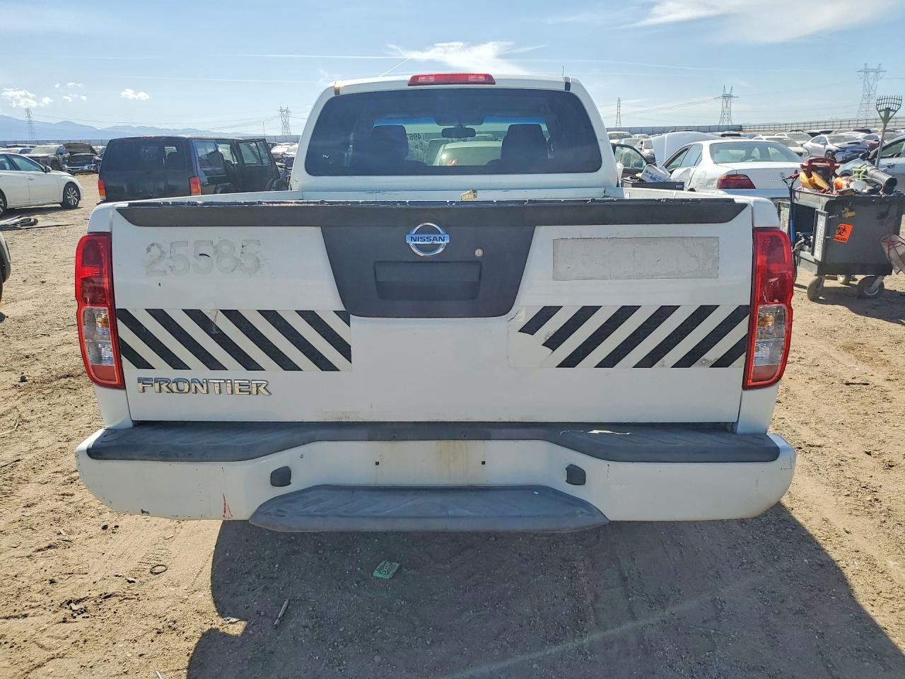 Nissan Frontier S