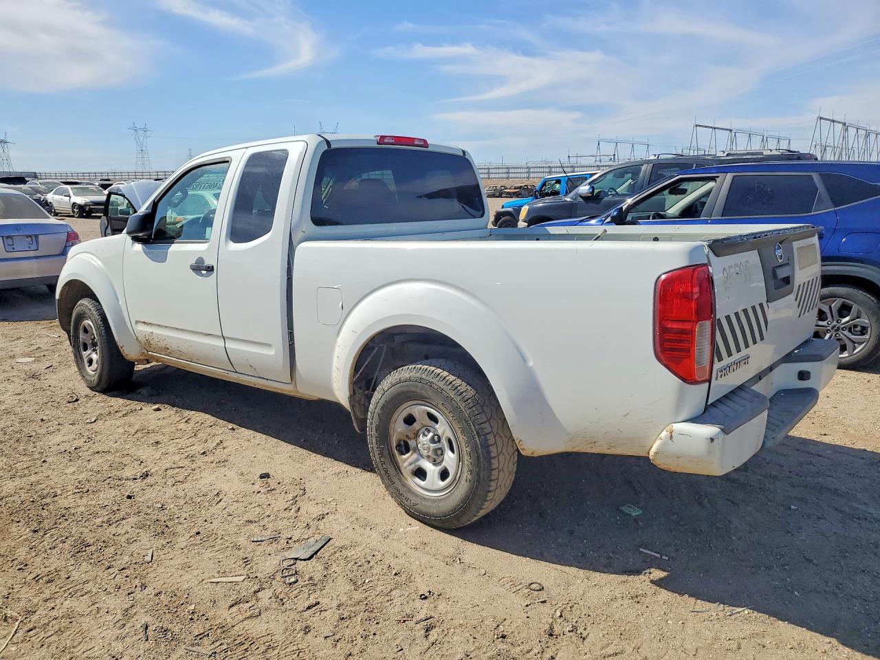 Nissan Frontier S