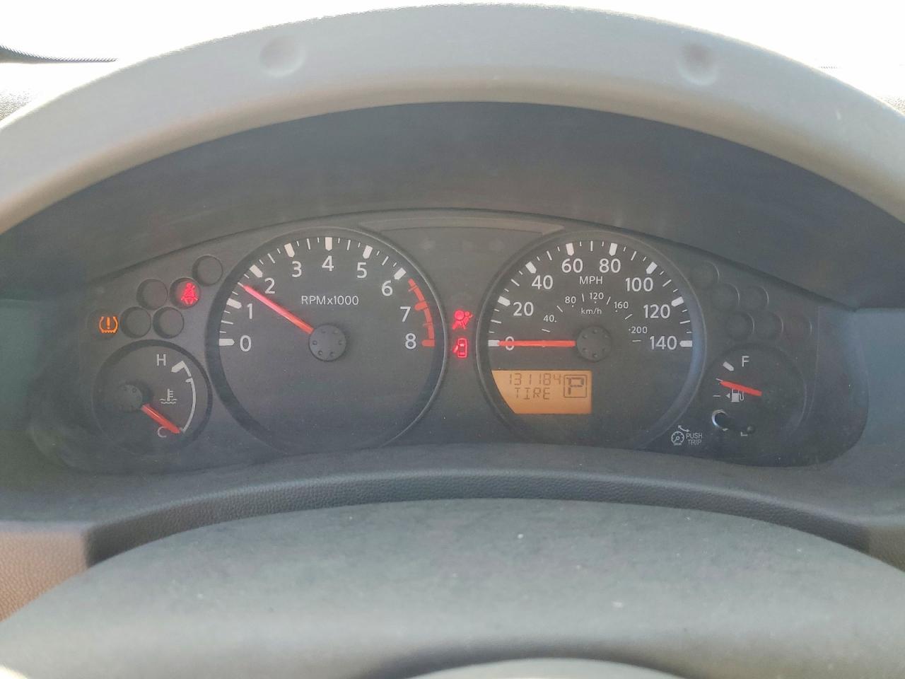 Nissan Frontier S