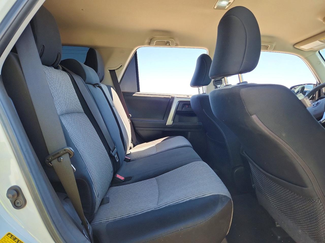 Toyota 4Runner Sr5