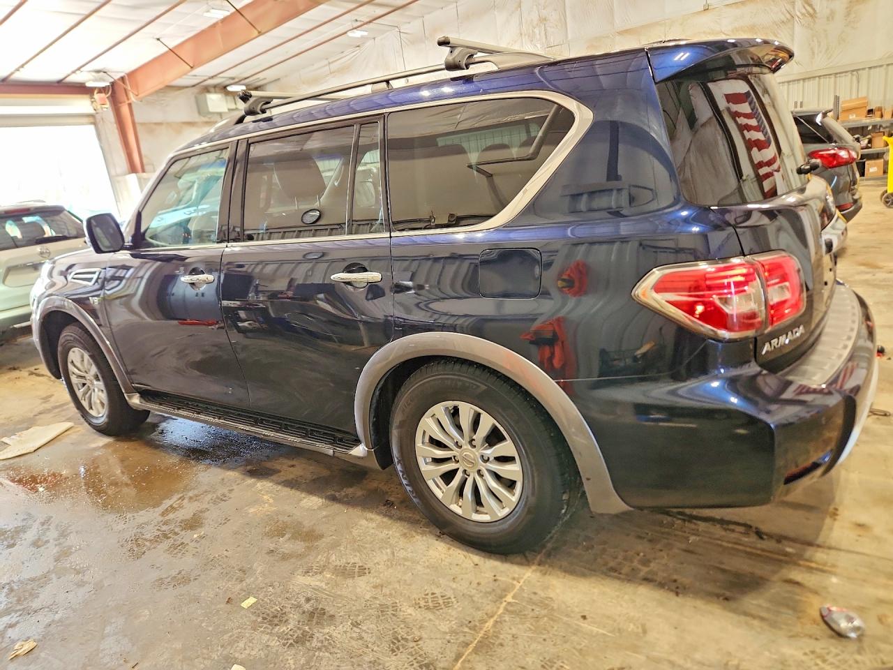 Nissan Armada Sv