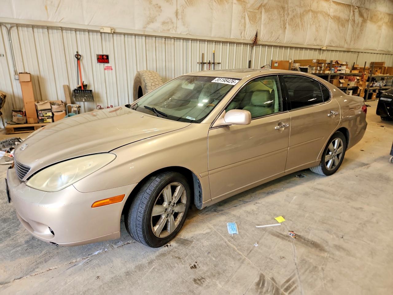 Salvage Lexus Es Image