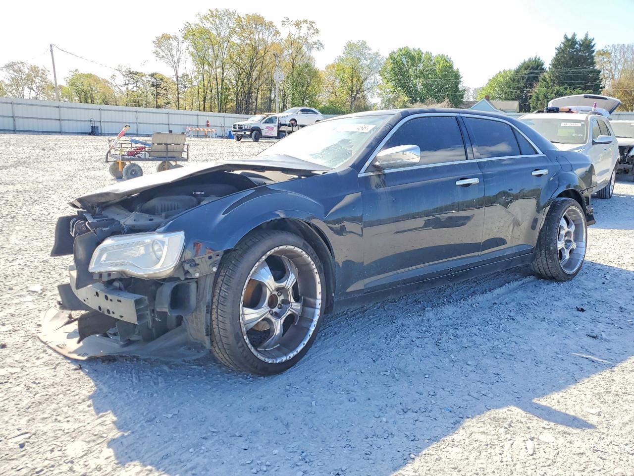 Salvage Chrysler 300 Image