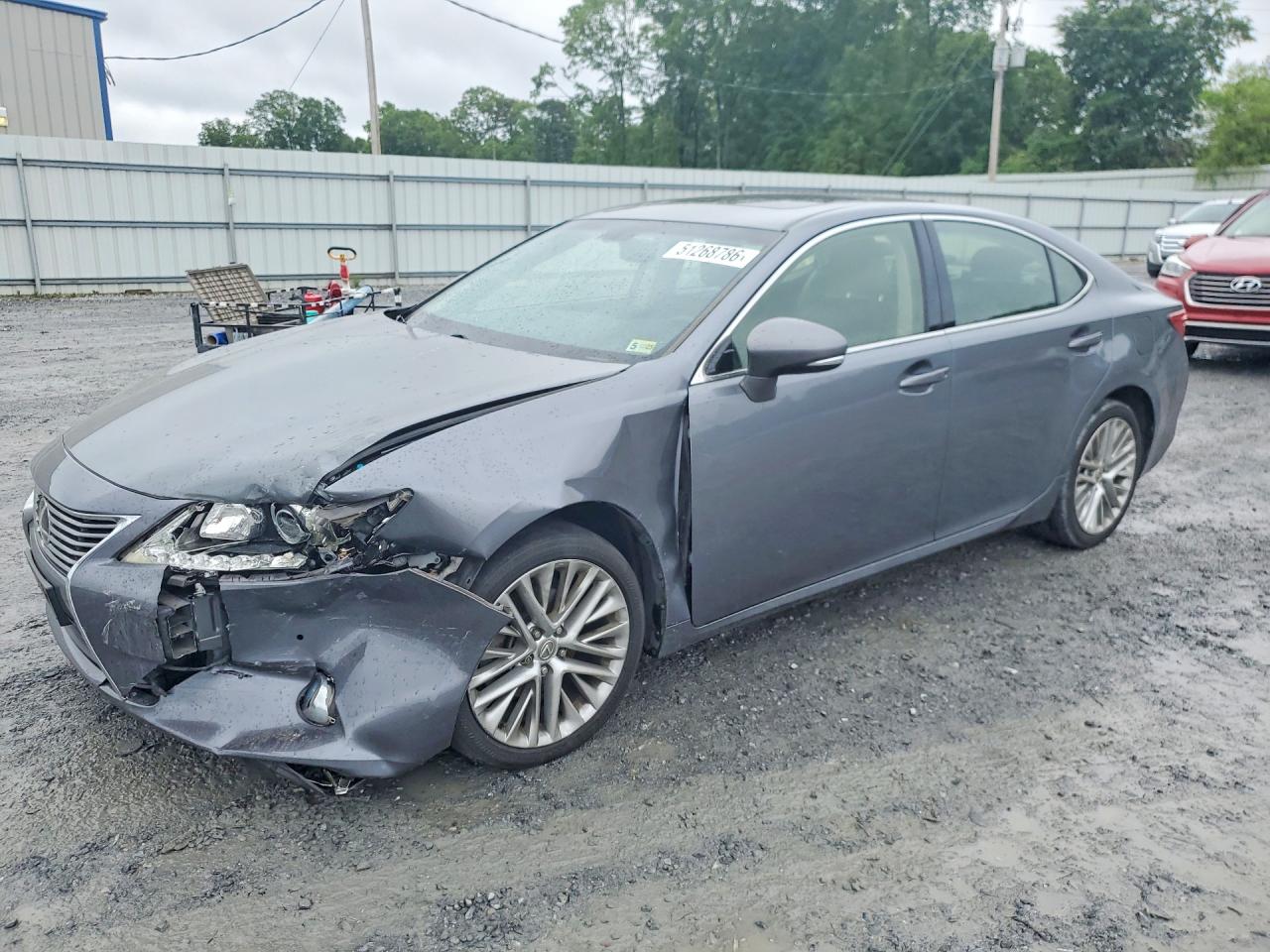 Salvage Lexus Es Image