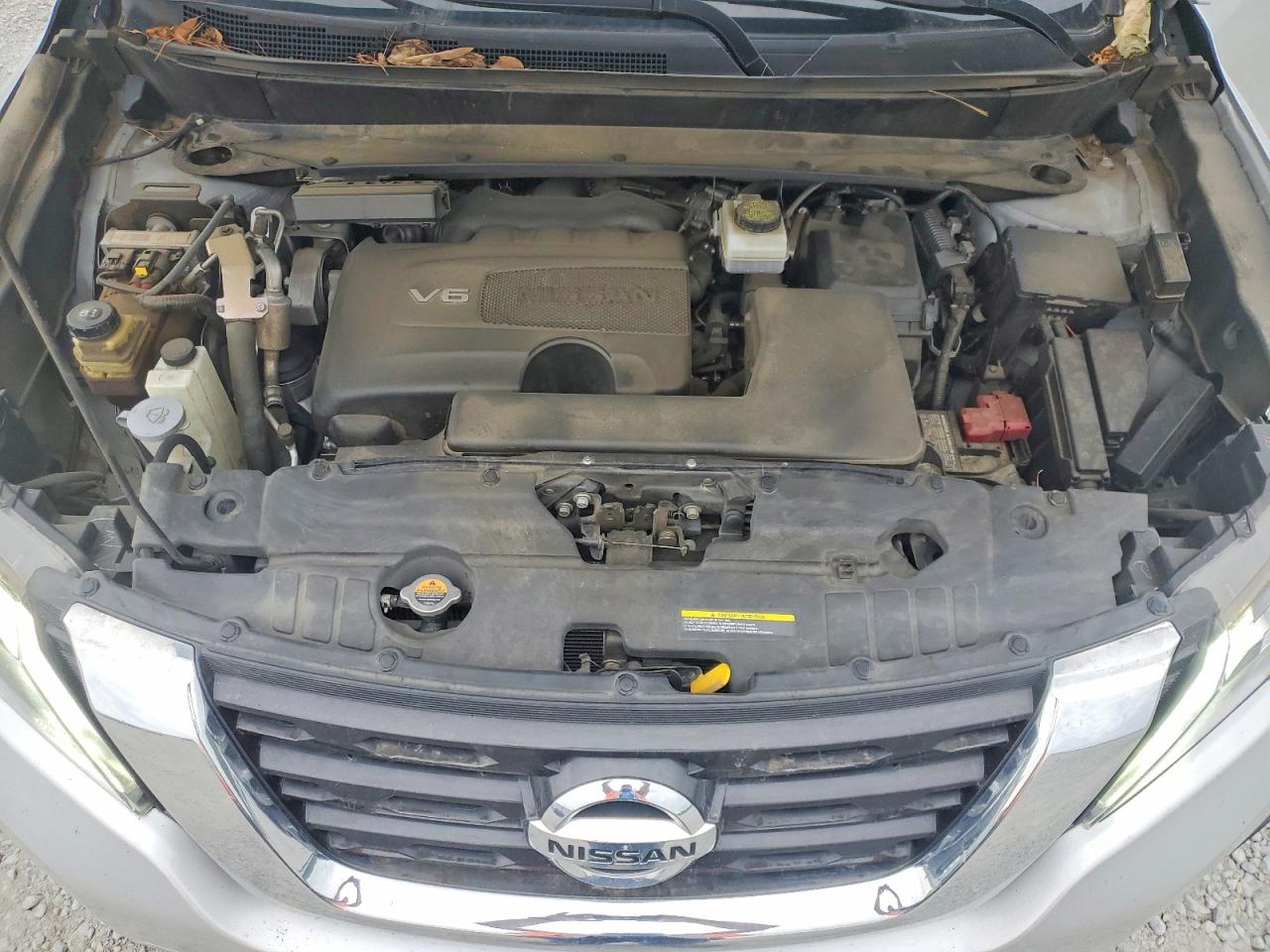 Nissan Pathfinder Platinum
