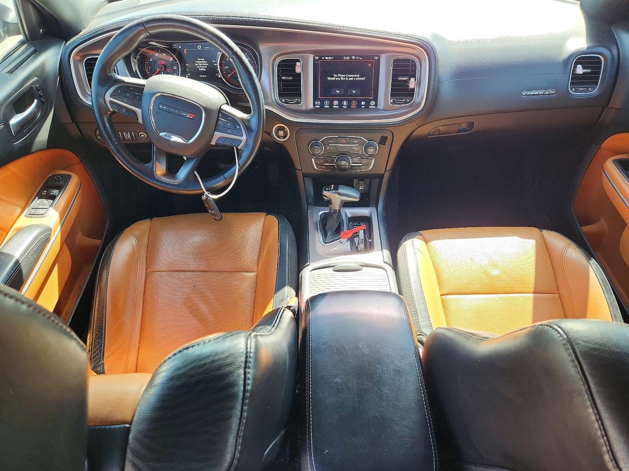 Dodge Charger Sxt