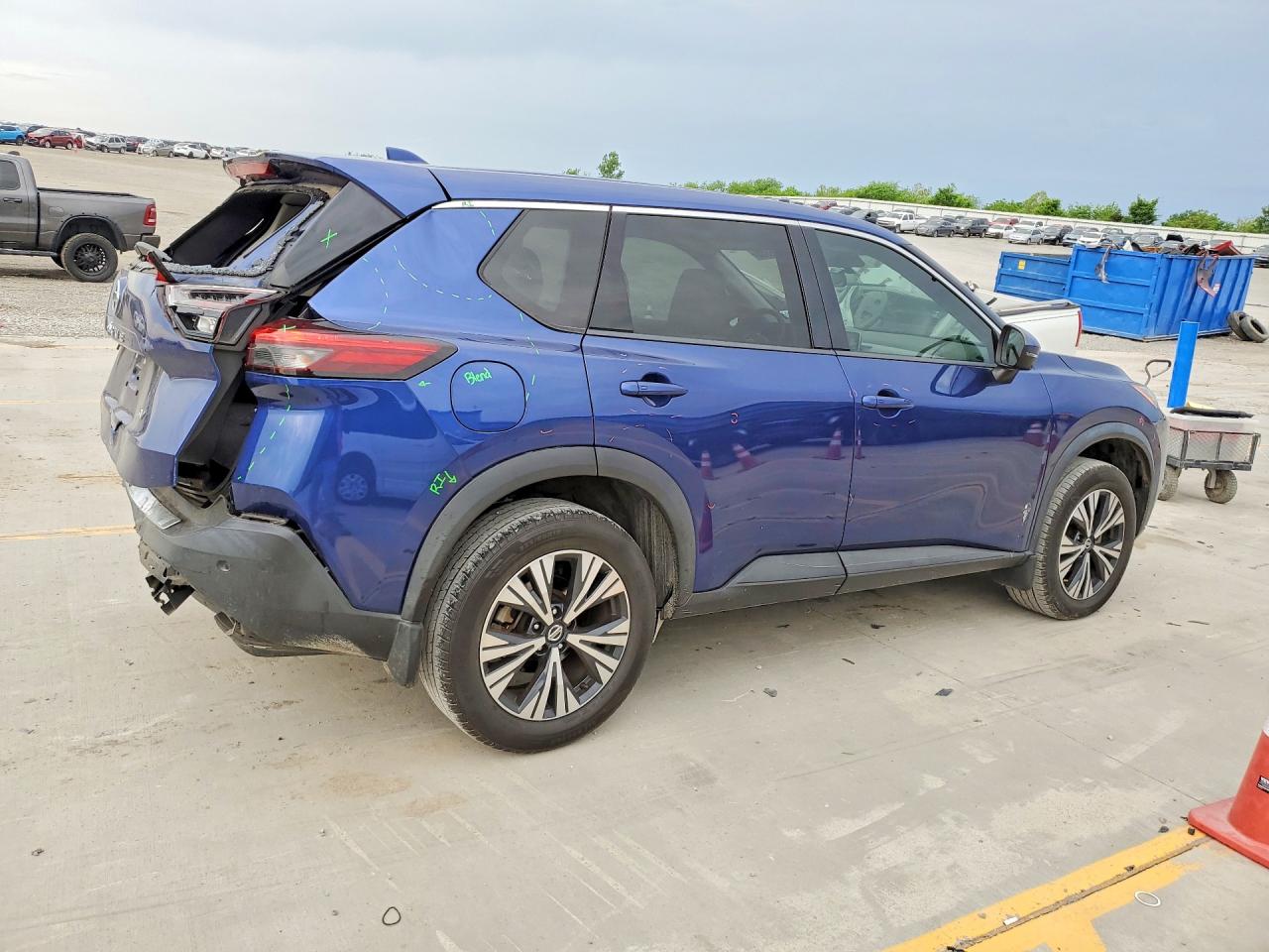Nissan Rogue Sv