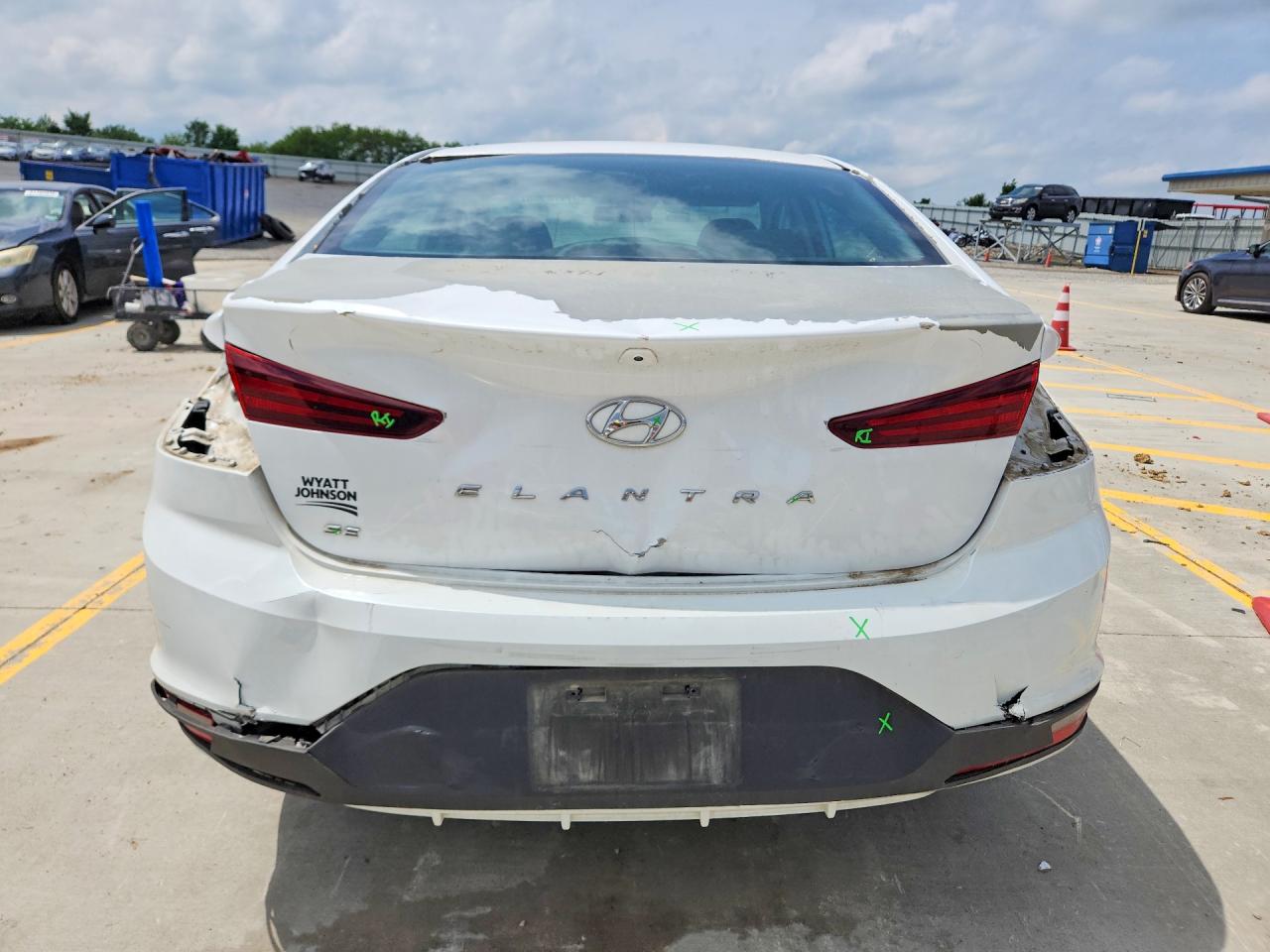 Hyundai ELANTRA Se