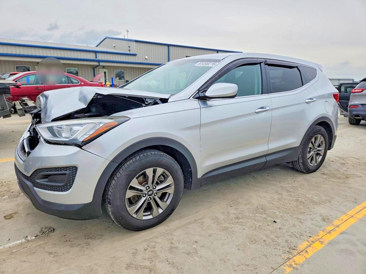 Salvage Hyundai SANTA FE Image