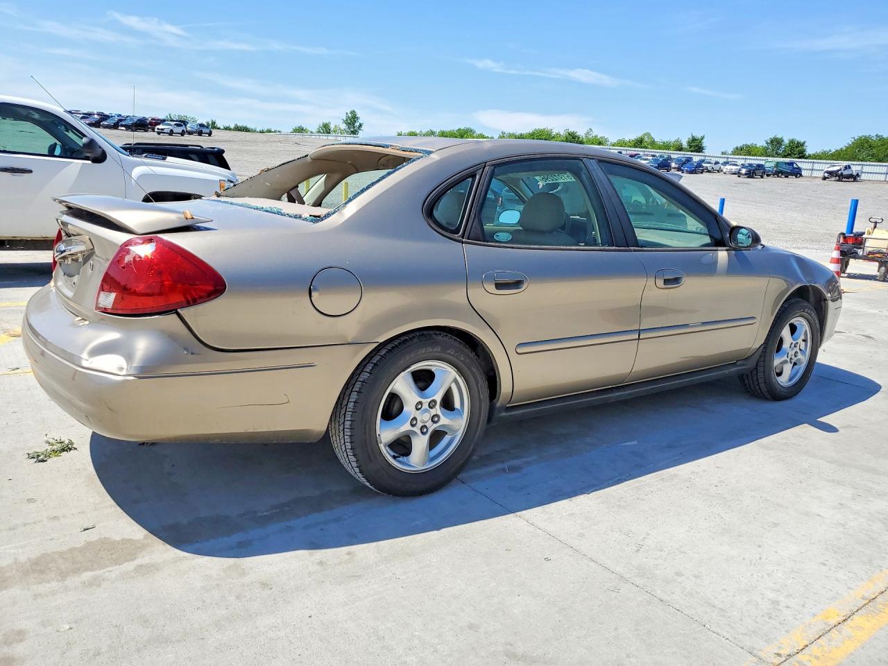 Ford Taurus Ses