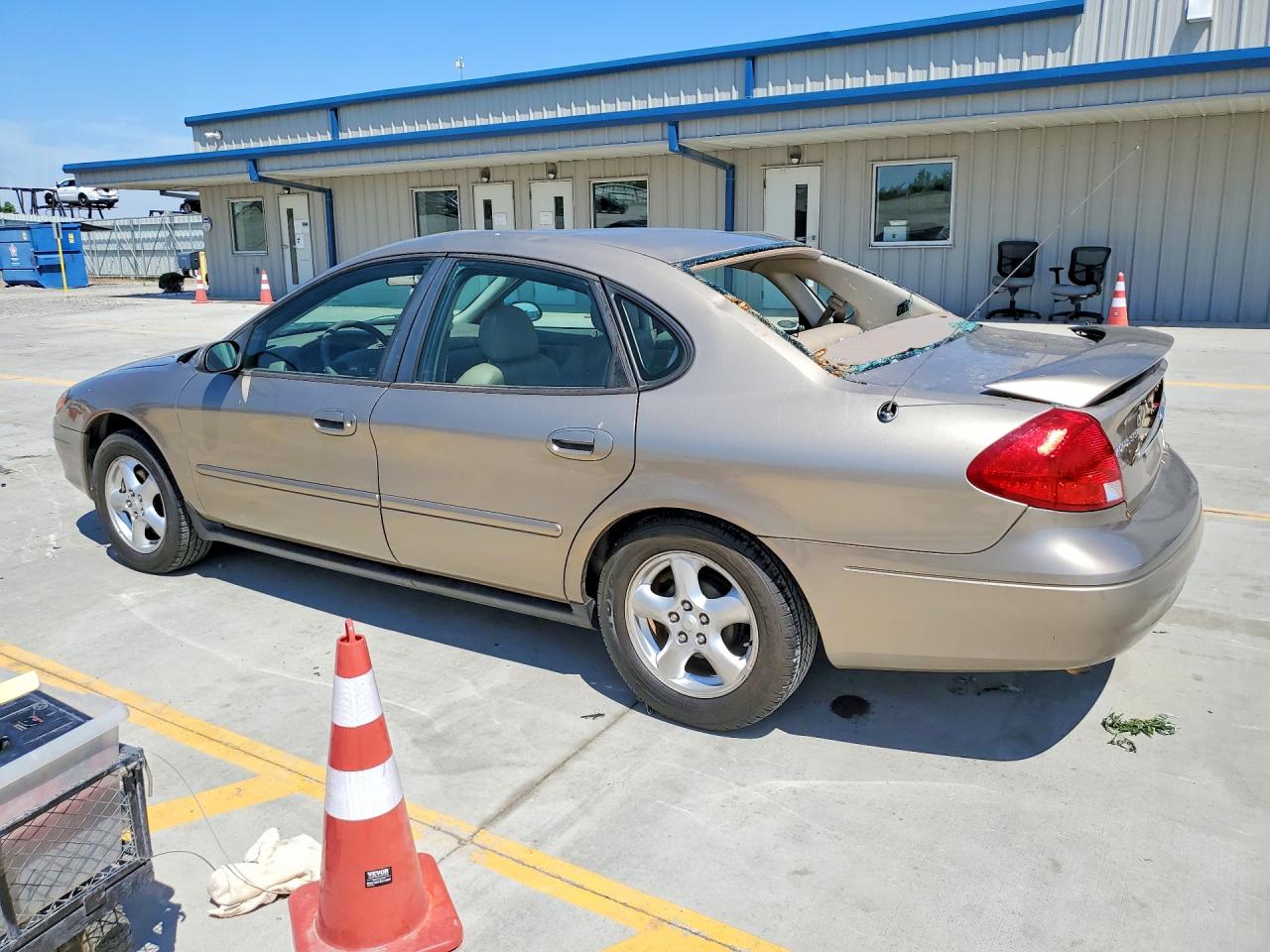 Ford Taurus Ses
