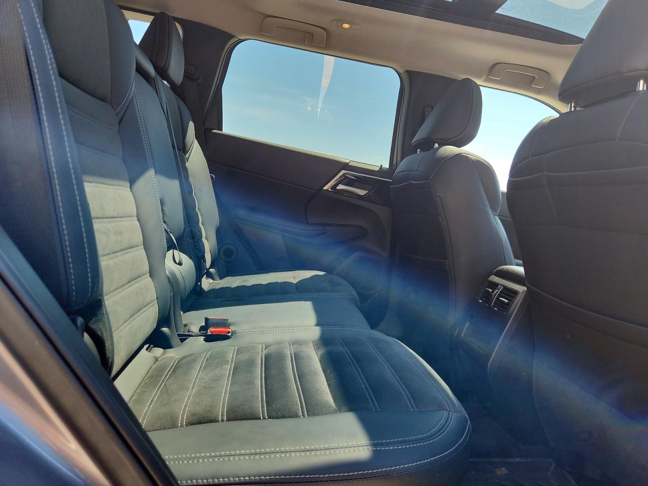 Mitsubishi Outlander Se