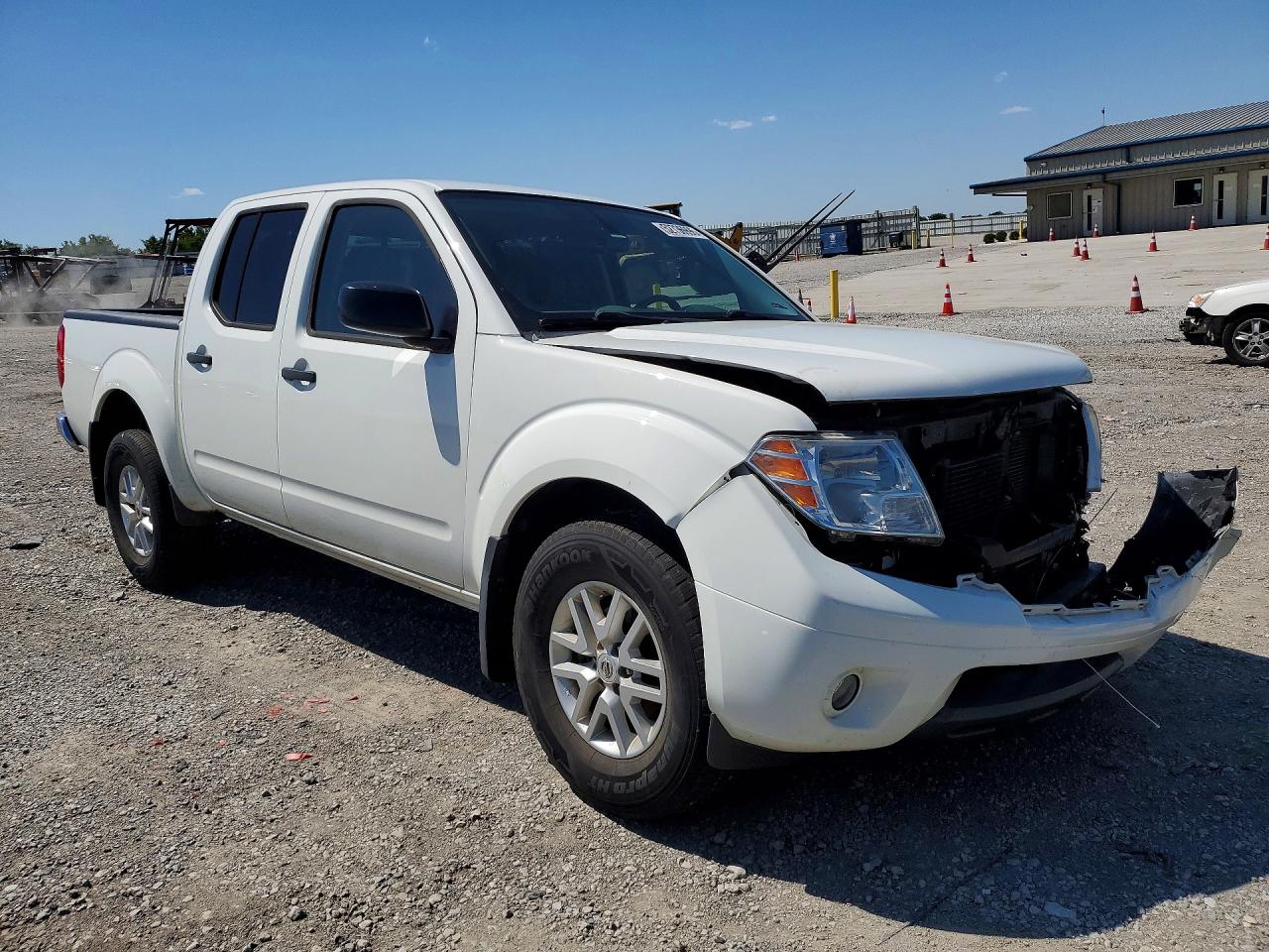 Nissan Frontier Sv