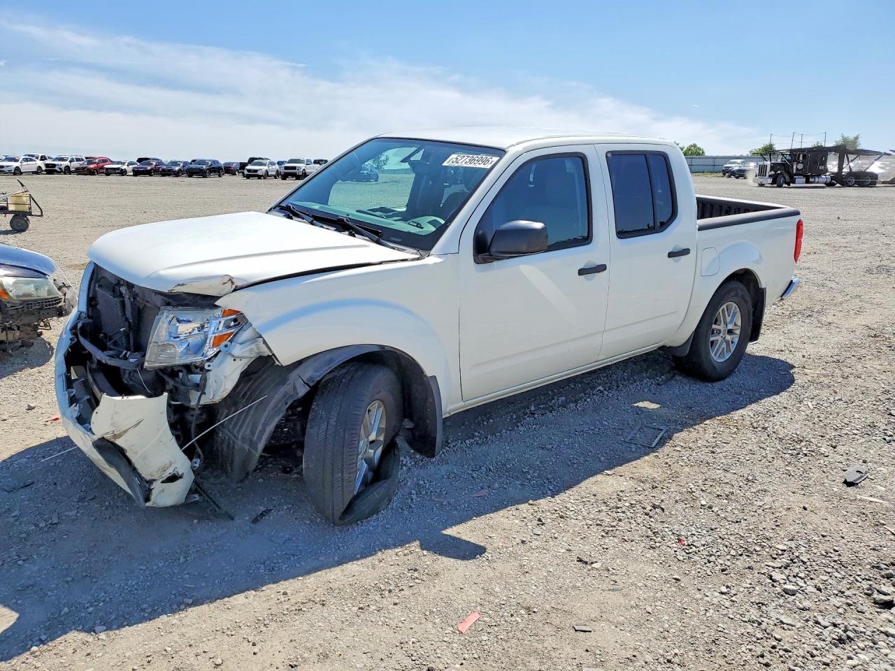 Salvage Nissan Frontier Image
