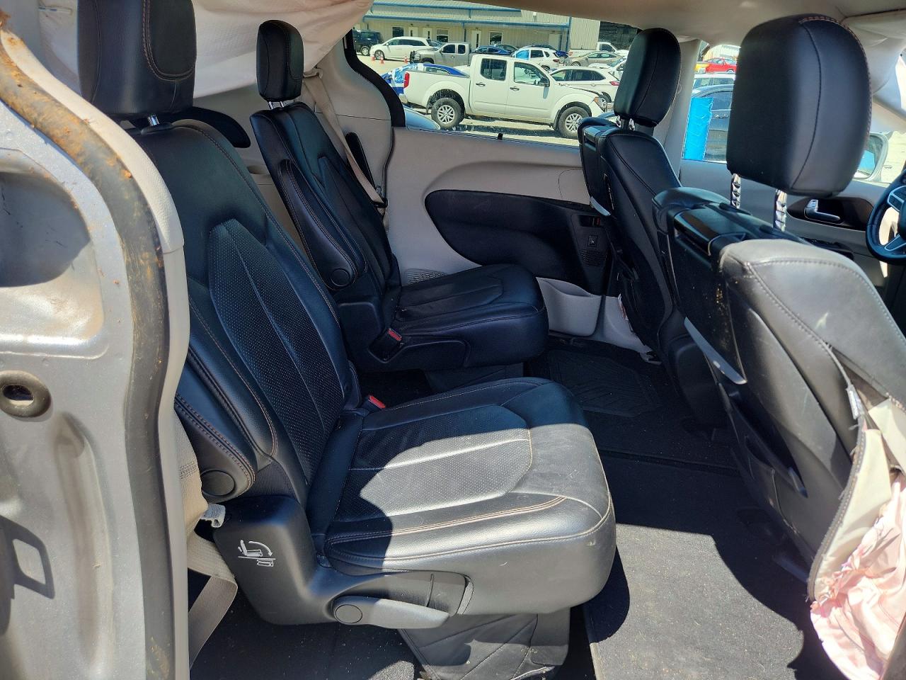 Chrysler Pacifica Touring L Plus