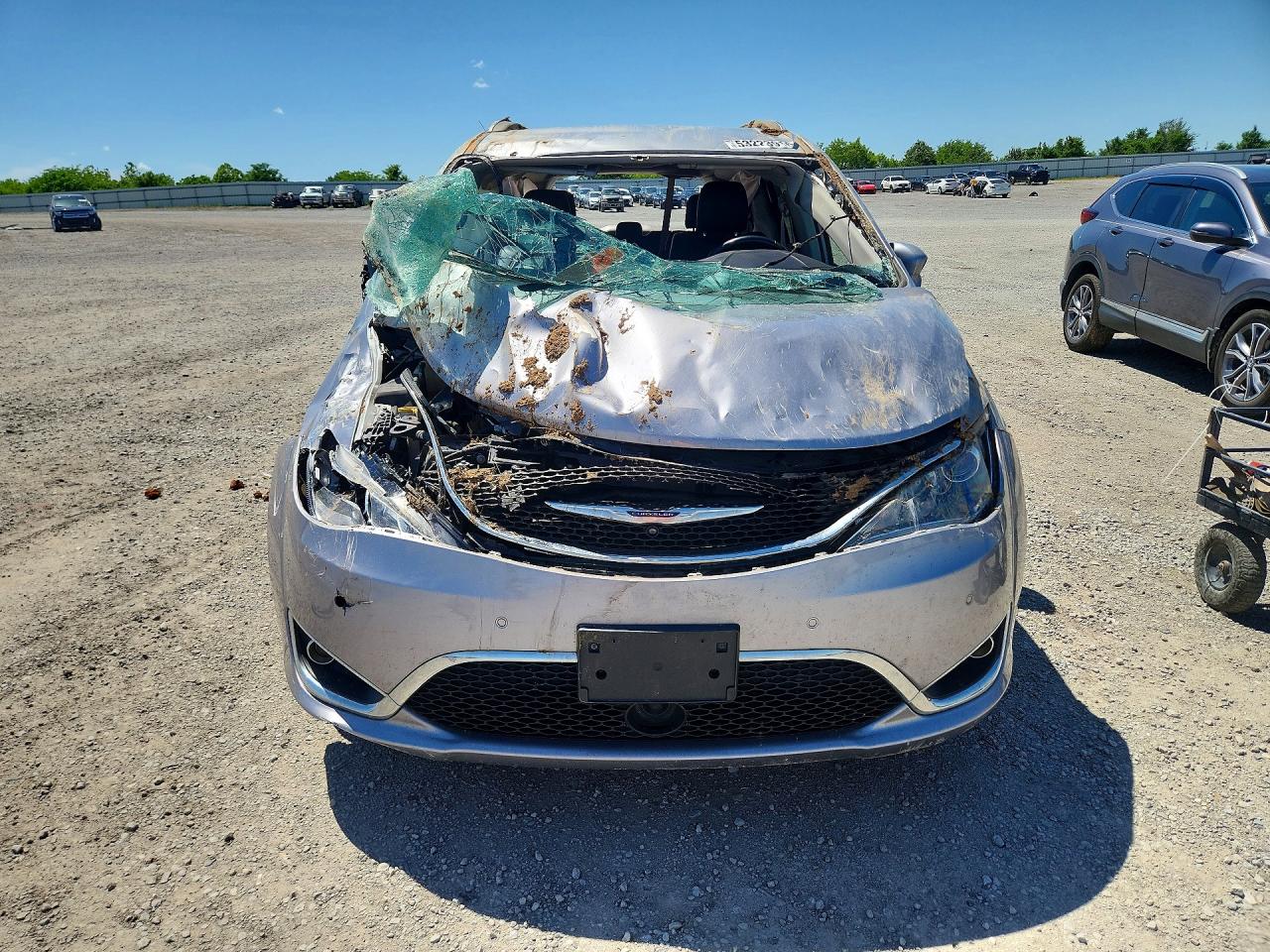 Chrysler Pacifica Touring L Plus