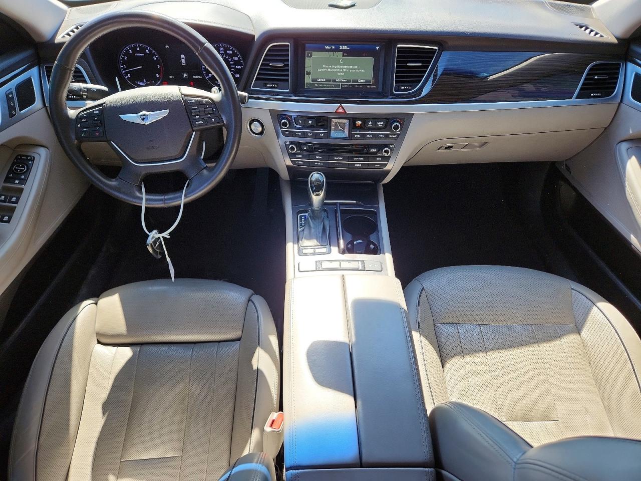 Hyundai Genesis 3.8l