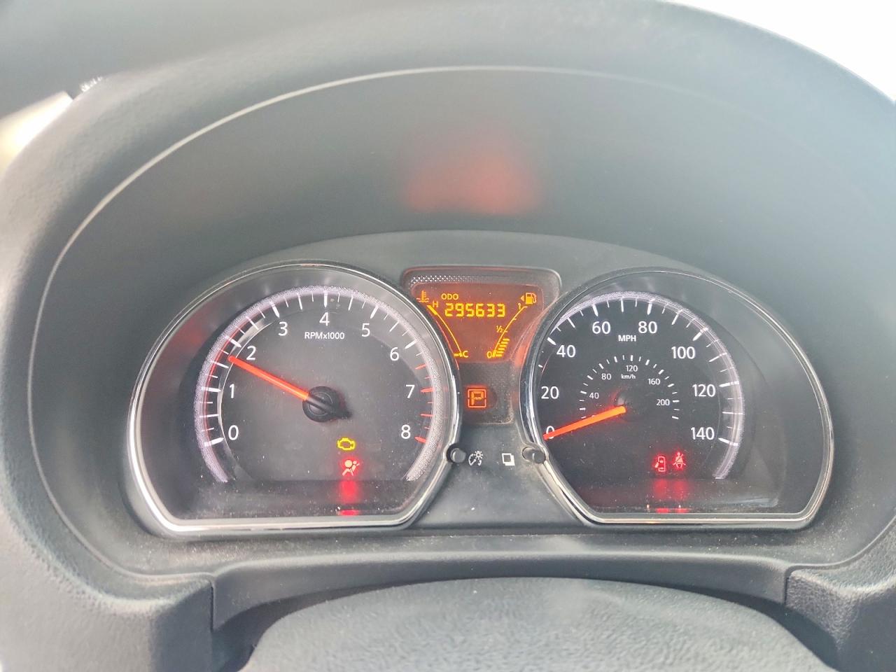 Nissan Versa S