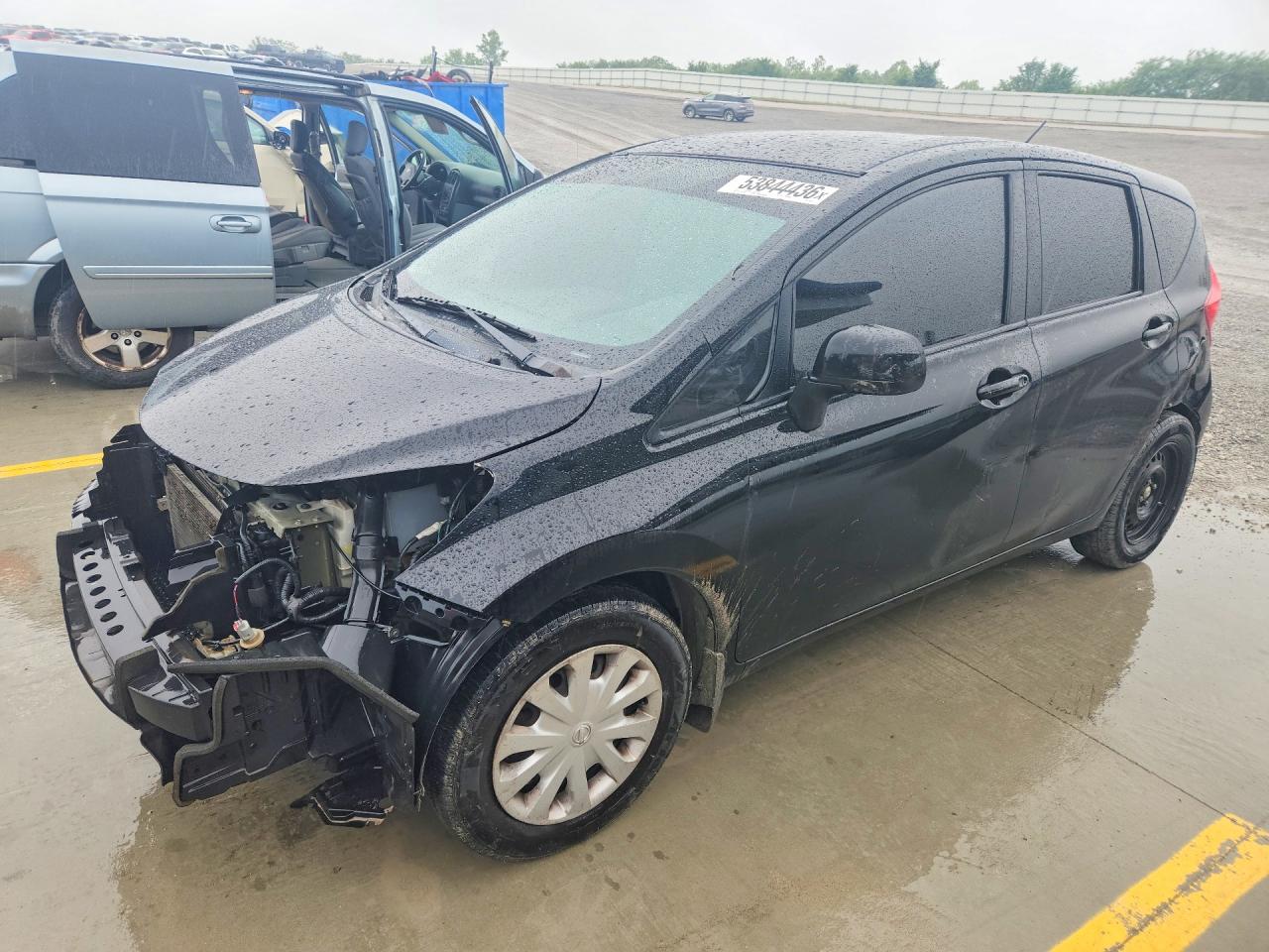 Salvage Nissan Versa Image