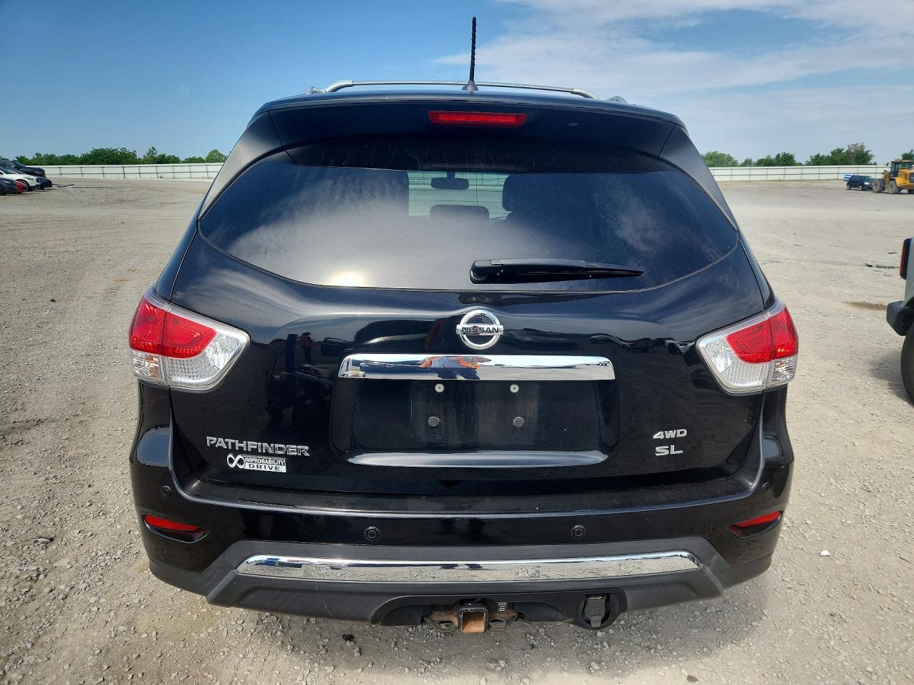 Nissan Pathfinder Sl