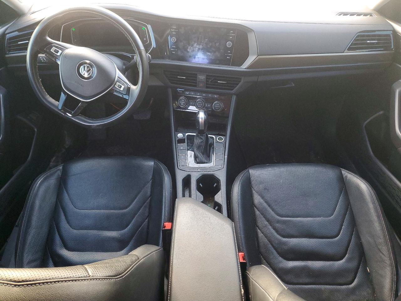 Volkswagen Jetta Sel Premium