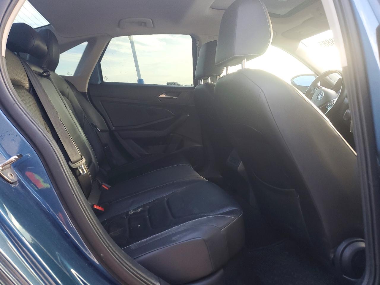 Volkswagen Jetta Sel Premium
