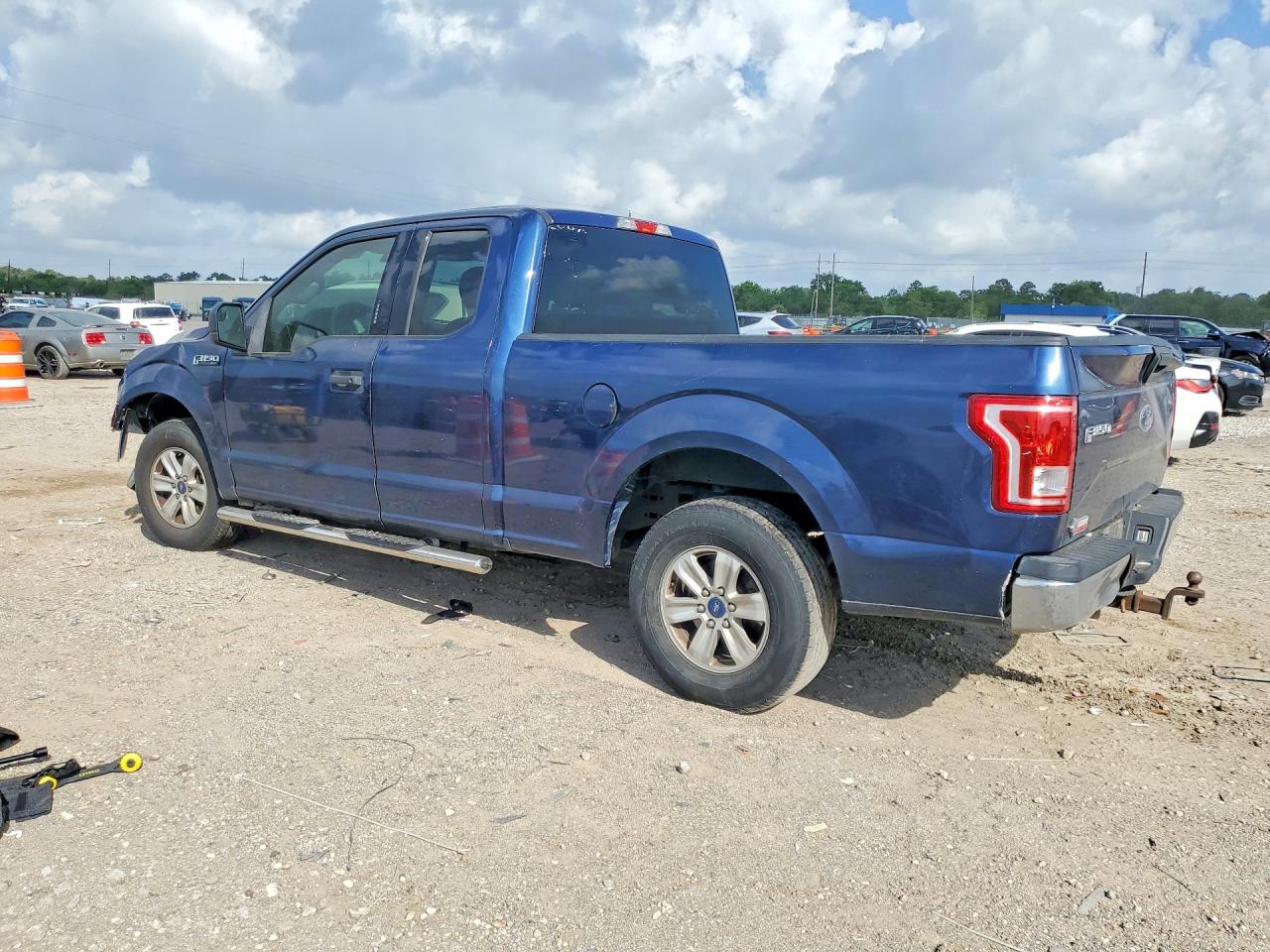 Ford F-150 Super Cab