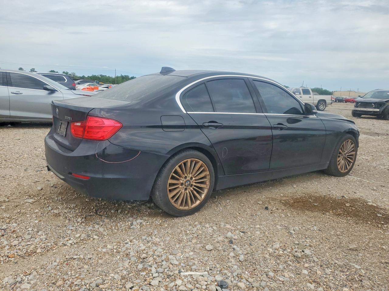 BMW 3 Series I