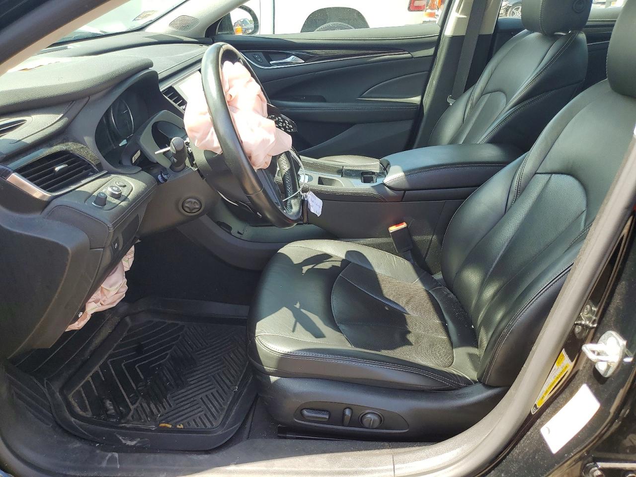 Buick LaCrosse Essence