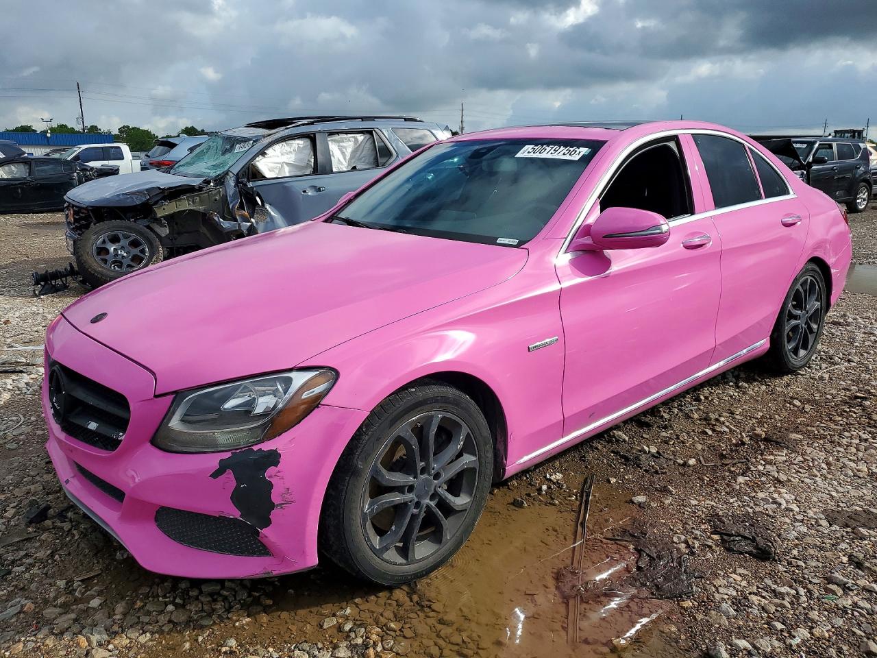 Salvage Mercedes-Benz C-Class Image