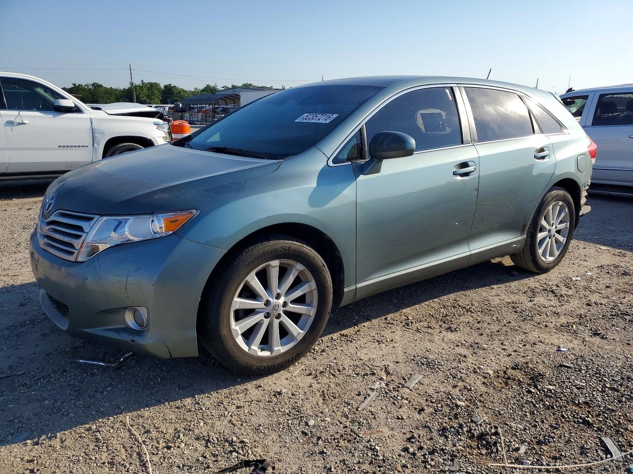 Salvage Toyota Venza Fwd Image
