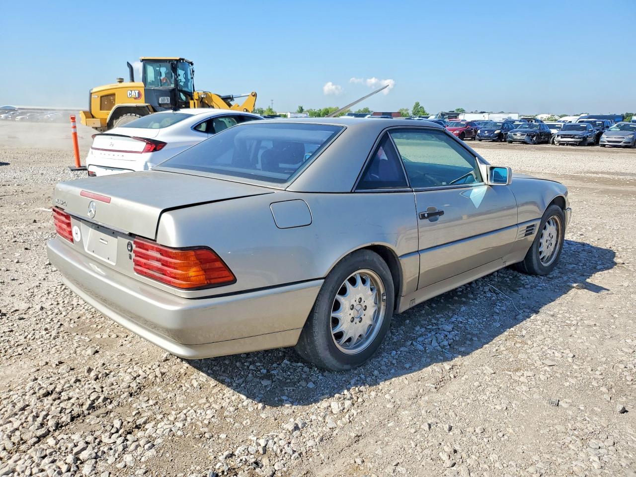 Mercedes-Benz S-Class 320