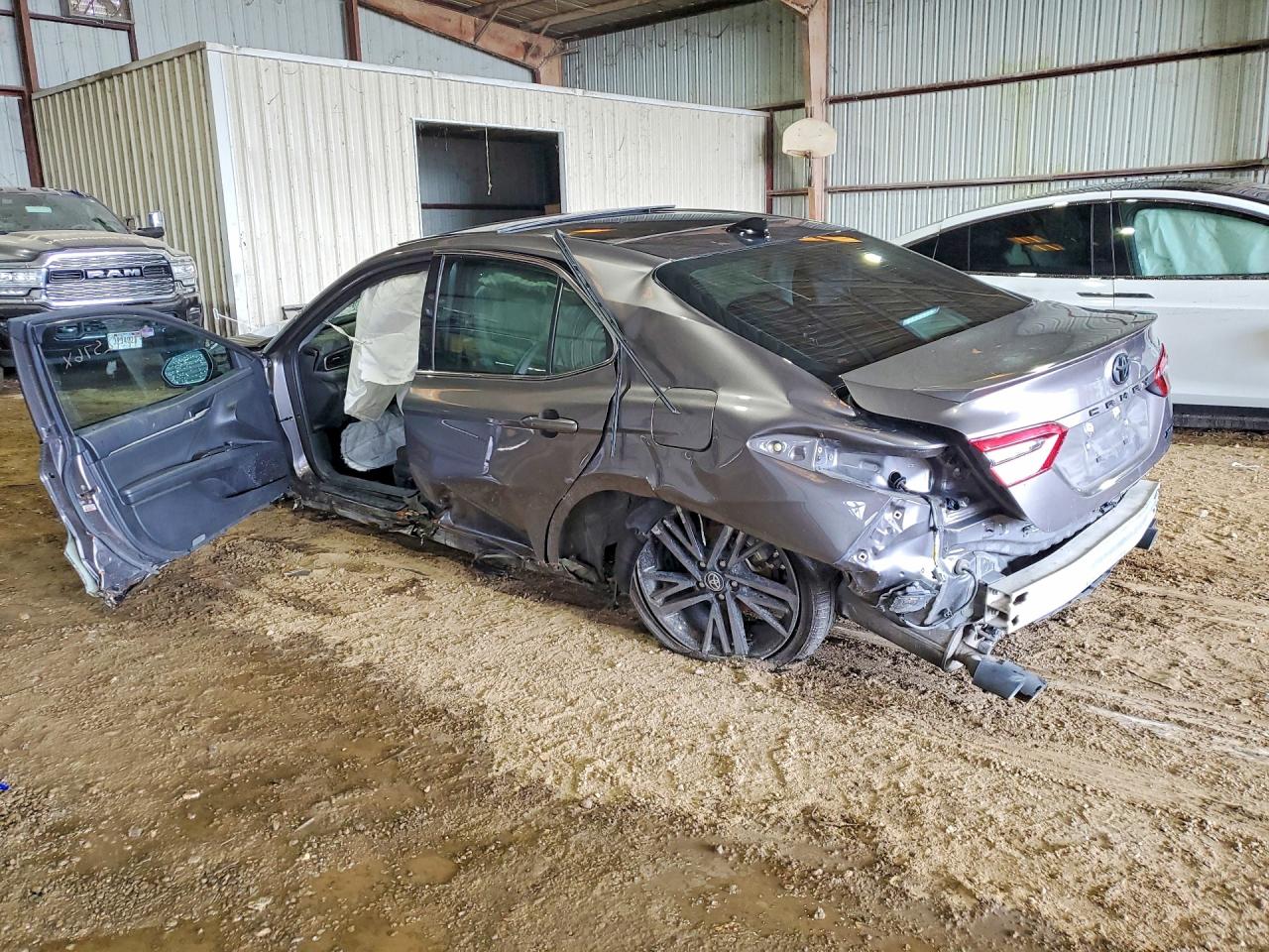 Toyota Camry Xse