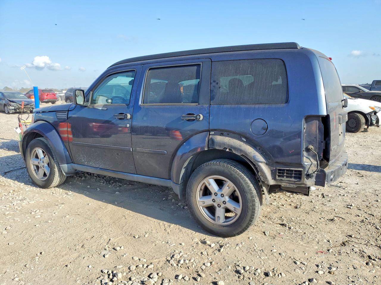Dodge Nitro Sxt