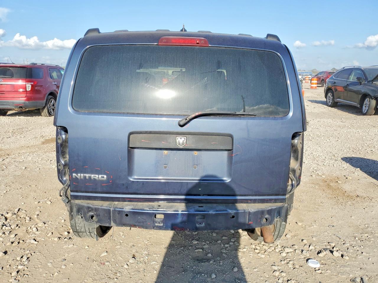 Dodge Nitro Sxt