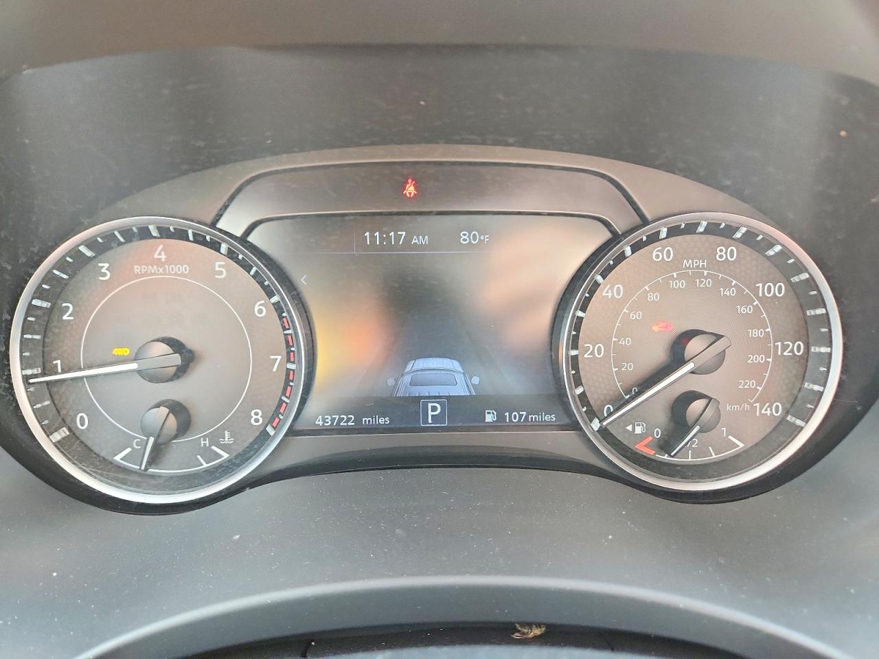 Nissan Armada Sv