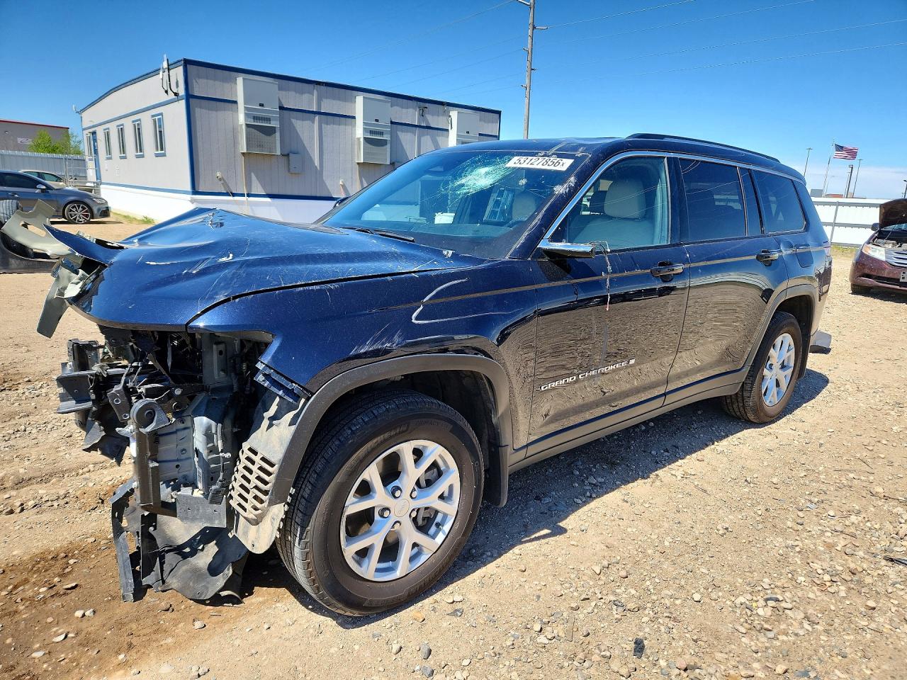 Salvage Jeep Grand Cherokee Image