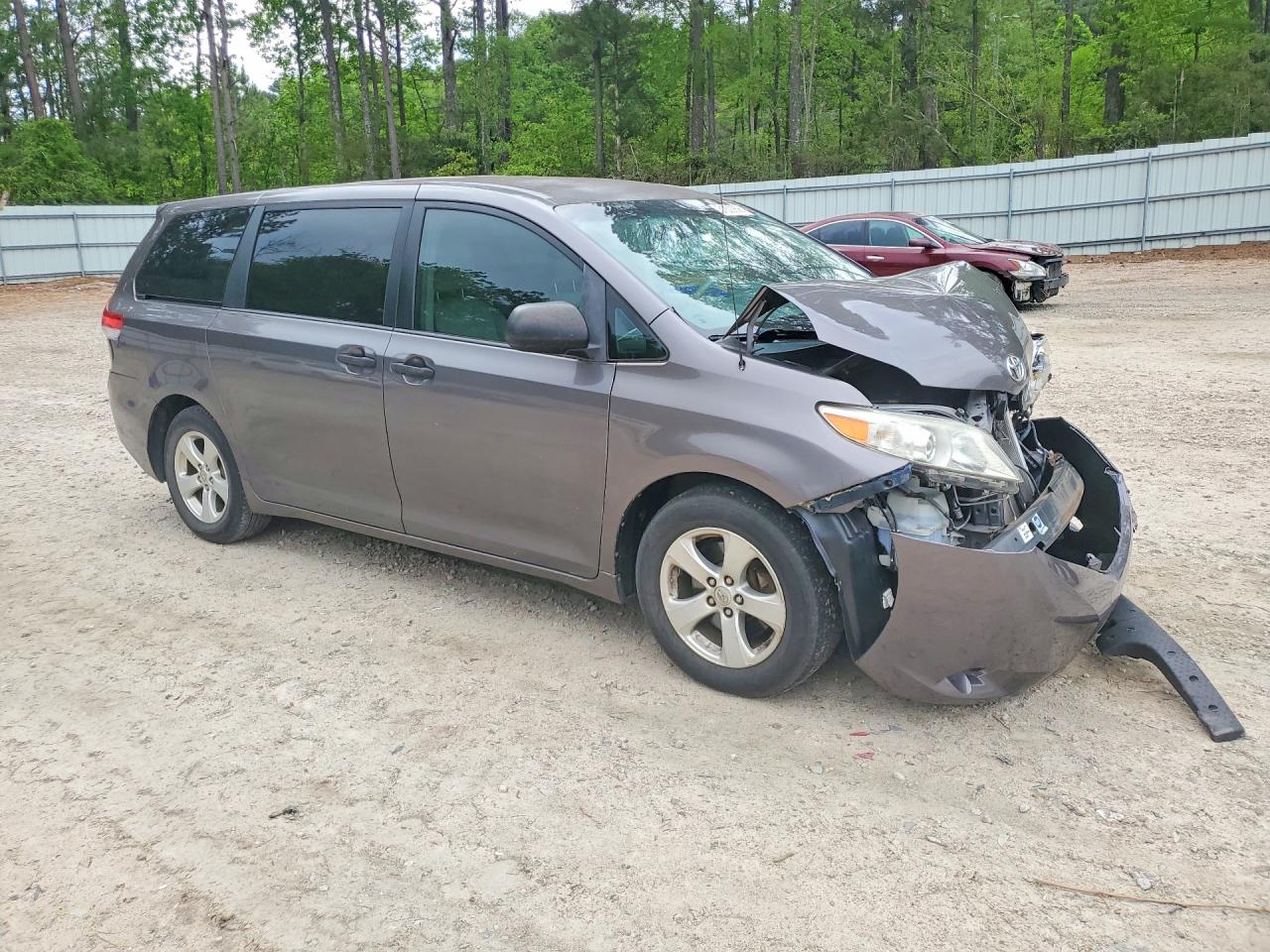 Toyota Sienna L 7-passenger