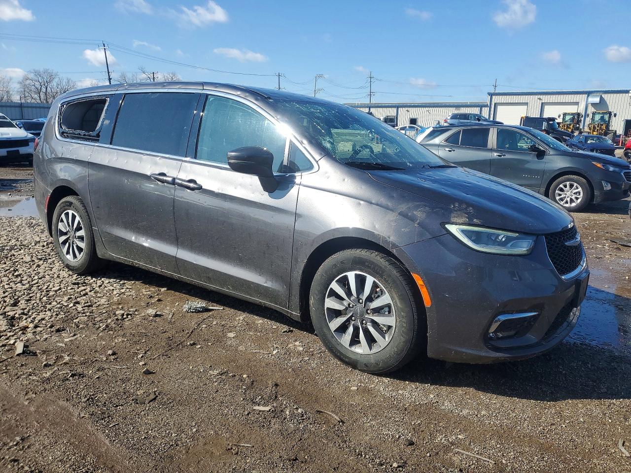 Chrysler Pacifica Hybrid Touring L