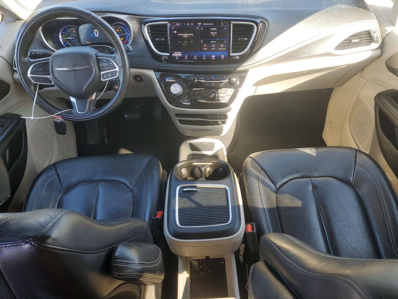 Chrysler Pacifica Hybrid Touring L