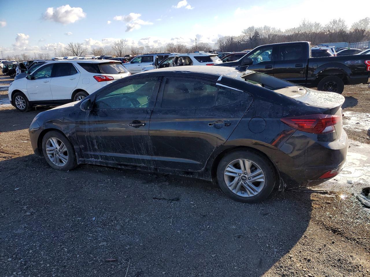 Hyundai ELANTRA Sel