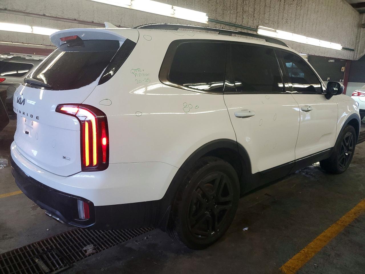 Kia Telluride Ex X-line