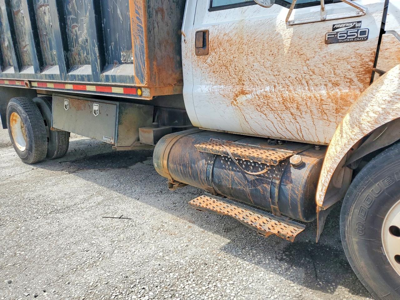 Ford F-650 Super Duty